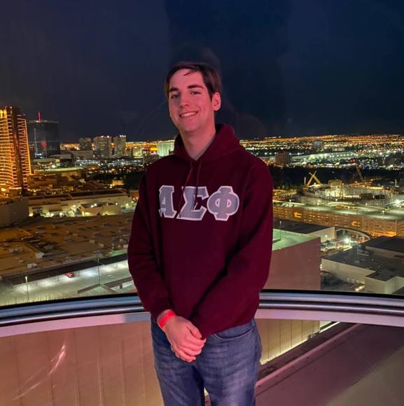 Poshmark profile picture for @jasonb